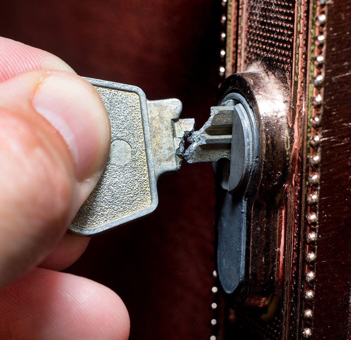 Broken Keys Taken Out Of Locks - Peterborough Locksmith Services